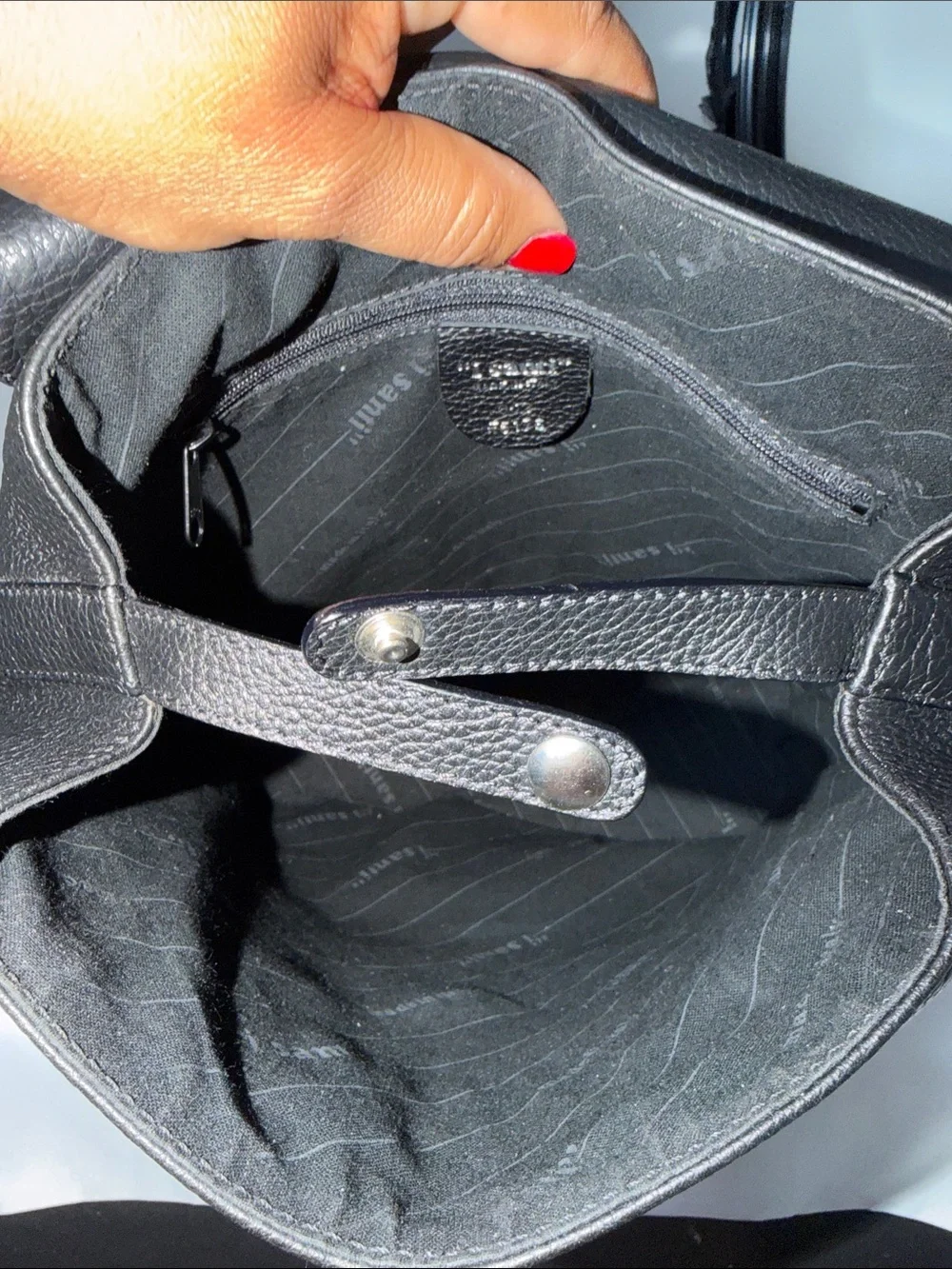 i Santi Black Pebbled Leather Convertible Backpack Crossbody 🎀